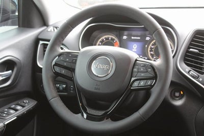 2023 Jeep Cherokee Altitude Lux