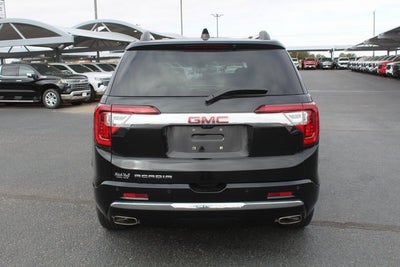 2023 GMC Acadia Denali