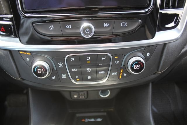 2022 Chevrolet Traverse Premier