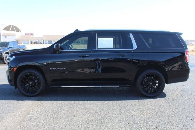 2022 Chevrolet Suburban LT