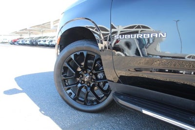 2022 Chevrolet Suburban LT