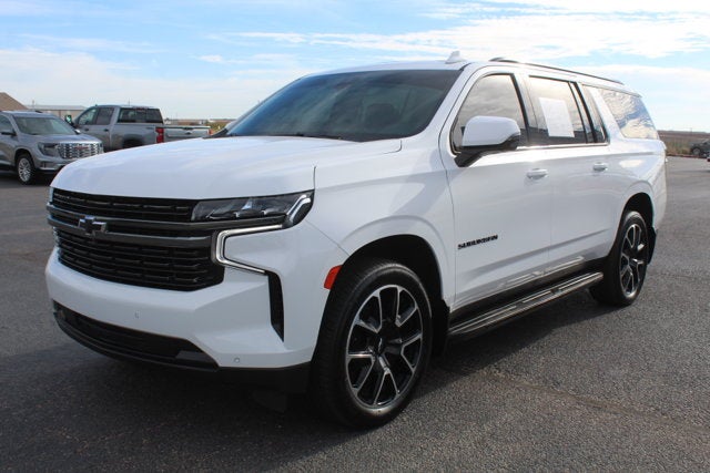 2022 Chevrolet Suburban RST