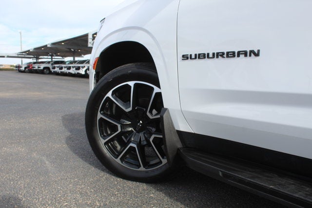 2022 Chevrolet Suburban RST