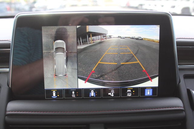 2022 Chevrolet Suburban RST