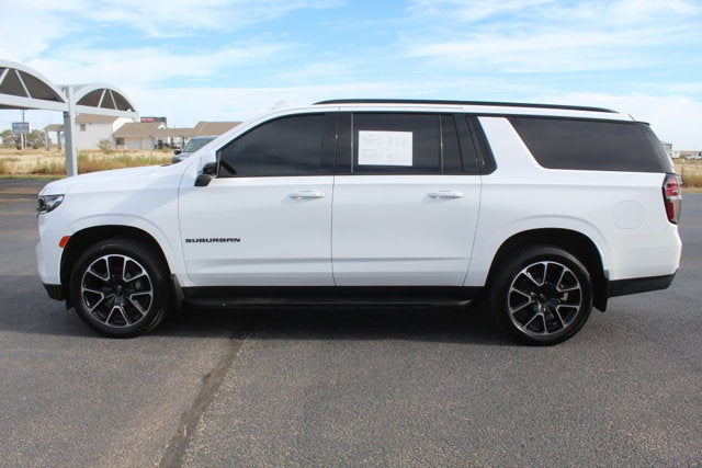2022 Chevrolet Suburban RST