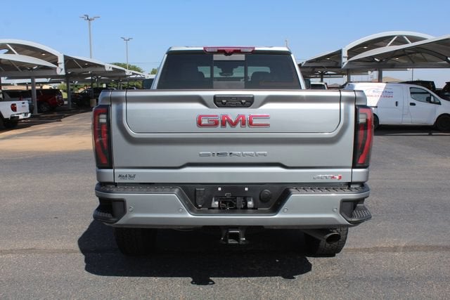 2025 GMC Sierra 2500 HD AT4