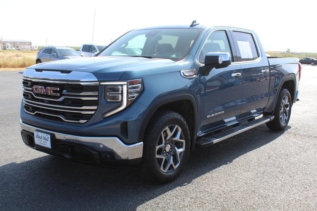 2024 GMC Sierra 1500 SLT