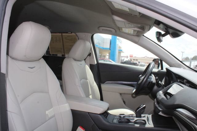 2021 Cadillac XT4 Luxury