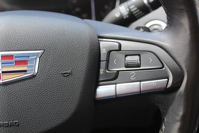 2021 Cadillac XT4 Luxury