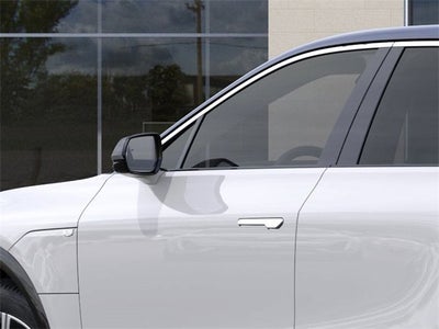 2025 Cadillac LYRIQ Luxury 1