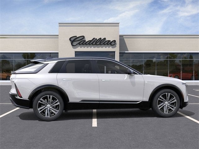 2025 Cadillac LYRIQ Luxury 1