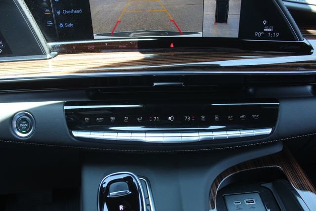 2024 Cadillac Escalade Premium Luxury
