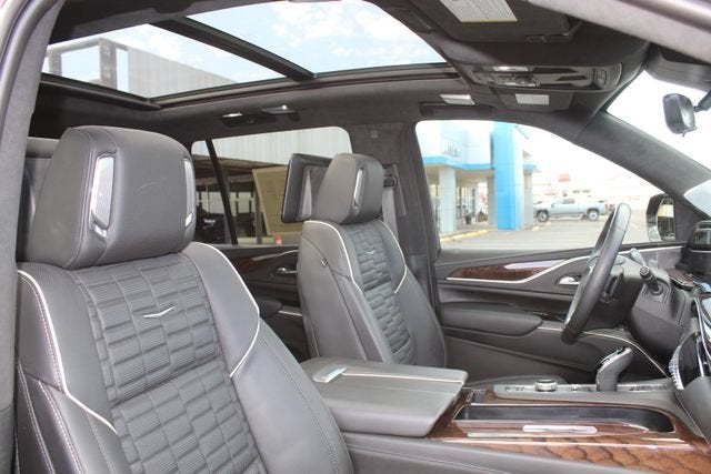2023 Cadillac Escalade 4WD Premium Luxury Platinum