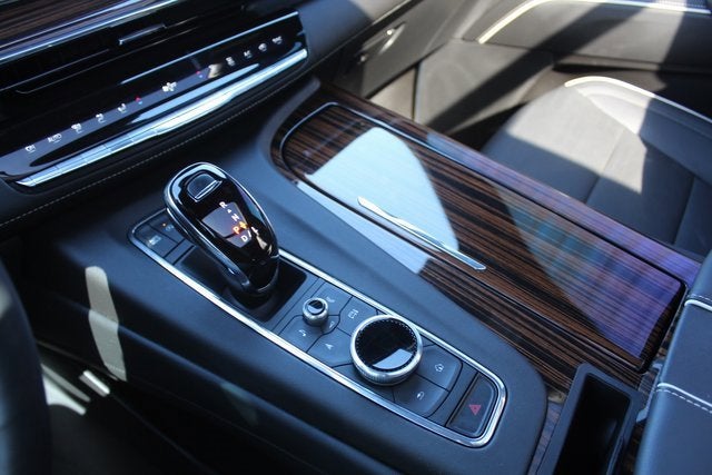 2023 Cadillac Escalade ESV Premium Luxury