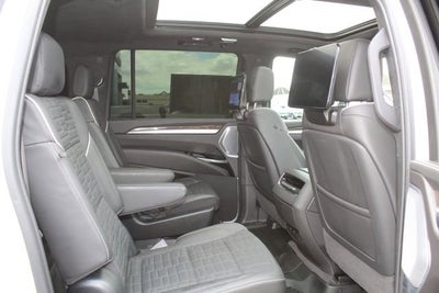 2025 Cadillac Escalade ESV Sport Platinum
