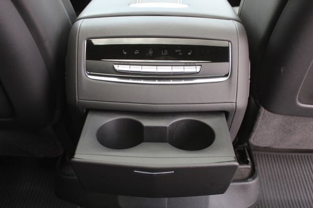 2025 Cadillac Escalade ESV Sport Platinum