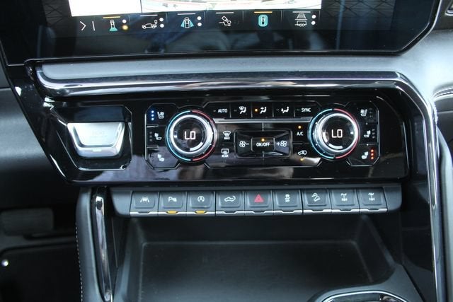 2023 GMC Sierra 1500 AT4X