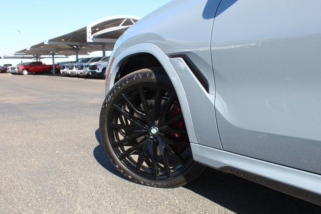 2024 BMW X6 xDrive40i