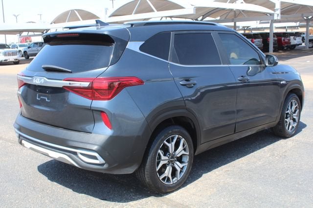 2022 Kia Seltos EX