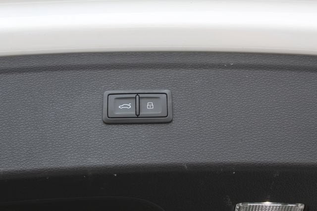 2023 Audi Q5 Premium Plus 45 TFSI S line quattro